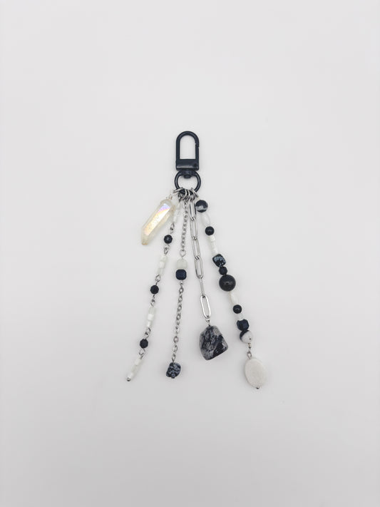 Quartz Totem - Black